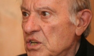 МК издаде некролог за проф. Петър Петров