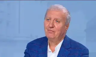 Проф. Томов срещу Румен Радев: Президентът саботира еврото