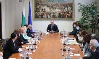 Обнародват новия състав на ЦИК