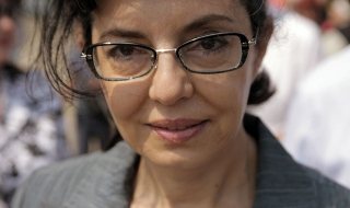 Кунева: Целта e закон за България, а не за партиите