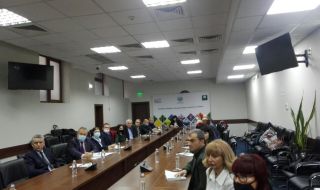 Сандов: Всичко, което не е класифицирана информация, трябва да е лесно достъпно