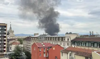 Гори изоставена сграда в столичния квартал "Хаджи Димитър"