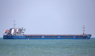 Турция разследва руски кораби