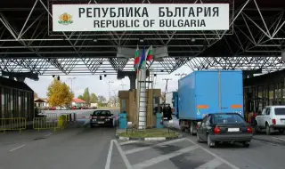 Intensive truck traffic at the Kardam border crossing 