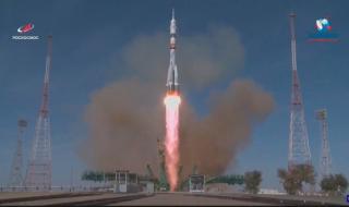 Руски кораб откара американски астронавт към Космоса