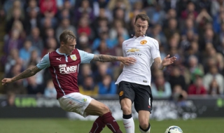 Джони Евънс отрече да е плюл по Сисе