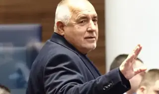 Борисов: Продължават да се намират торби с флашки, измами, ако това се окаже така - отиваме на избори