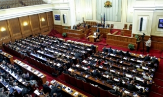 Депутатите не пожелаха да изслушат Борисов