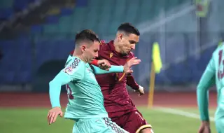 Георги Миланов титуляр при победата на Динамо (Букурещ) над Металоглобус в дербито на столицата