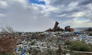 The landfill in Tsalapitsa caught fire 