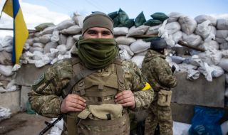 Украйна: Русия нанесе варварски ракетни удари