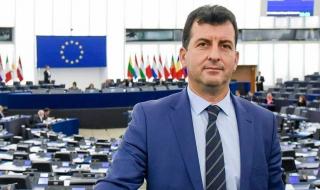 Евродепутат: Росенец бе съвместна акция на Христо Иванов и Доган