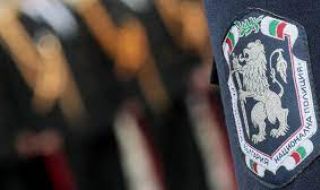 Полицаите остават без заплати, ако няма актуализация на бюджета