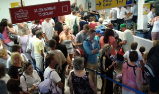 Отново криза със заминаването на руски туристи от България