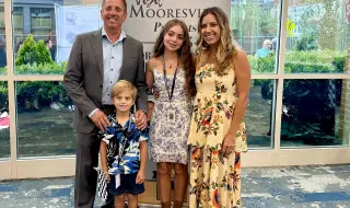 Бившият пилот на NASCAR Грегъри Бифъл и семейството му са загинали при самолетната катастрофа в Северна Каролина ВИДЕО