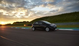 Renault Zoe измина над 760 км с едно зареждане благодарение на специални гуми