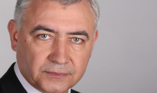 Атанас Мерджанов: Решението на БНР за свалянето на „Деконструкция“ е абсурдно