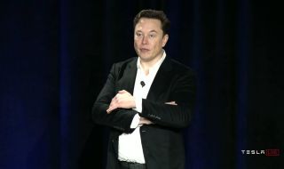 Автопилотът на Tesla вече е наличен за всички