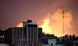 Силни експлозии бяха чути в Доха, Дубай и Абу Даби