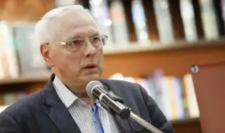 Велизар Енчев пред ФАКТИ: Религиозното образование може да е щит, но и Троянски кон