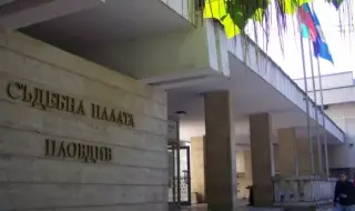 Адвокат отложи дело за 745 бона укрити данъци