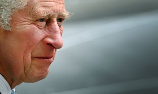 Какво богатство наследява Чарлз III от Елизабет II