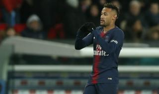 Неймар се чуди дали да отиде в Реал Мадрид