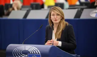 Tsvetelina Penkova firmly and dignifiedly defended the full acceptance of Bulgaria and Romania in Schengen 