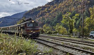 Възстановено е движението на влаковете в междугарието Горна баня-Владая