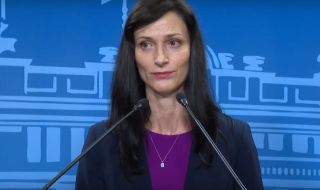 Мария Габриел: Мястото за кариерно развитие на младите ни сънародници е България