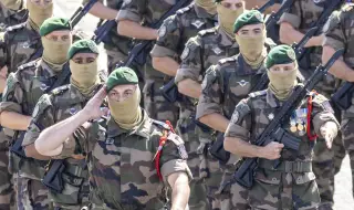 Франция изпрати войници в Гренландия