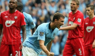 Сити стартира с измъчен успех, Агуеро с контузия