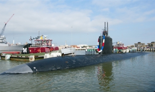 Атомна подводница и крайцер се сблъскаха