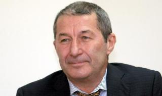 Каролев: Държавата не трябва да раздава пари на калпак