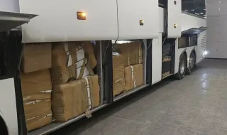 Задържаха 6089 парфюма край Скомля