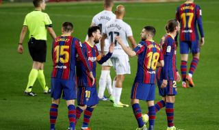 Барселона премина лесно през Уеска