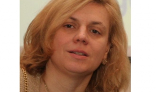 Десислава Терзиева залага на магистрали и пътища