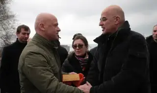 Бившият кмет на Одеса е под домашен арест | ФАКТИ.БГ Бившият кмет на Одеса е под домашен арест