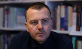 Петър Ганев: С отлагането на членството в еврозоната България излага на риск кредитния си рейтинг