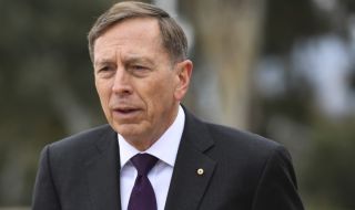 Бивш шеф на ЦРУ: Руснаците не показват впечатляващи бойни умения