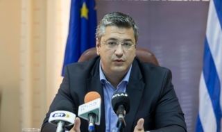 Турските власти не са позволили на гръцки областен управител да влезе в страната
