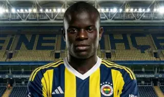 Канте официално подписа с Фенербахче