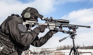 Снайперист доброволец олицетворява гъвкавостта на украинските въоръжени сили 