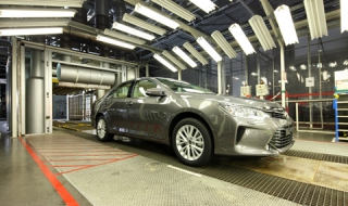 Заводите на Toyota заработиха отново