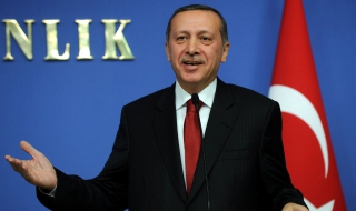 Внушителна турска делегация в Иран