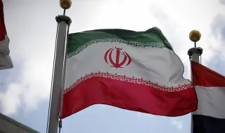 Сепаратисти убиха 11 души и раниха 8 при нападение срещу полицейски участък в Иран