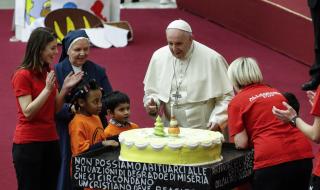 Папата към педофилите: Предайте се сами