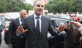 Ново "кърваво писмо" срещу Цветанов