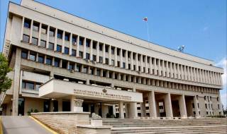 МВнР предлага анулирането на служебни паспорти