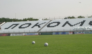 Снегът отлага пловдивското дерби?